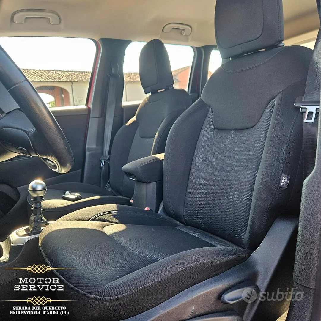 Jeep Renegade 2016 photo 5