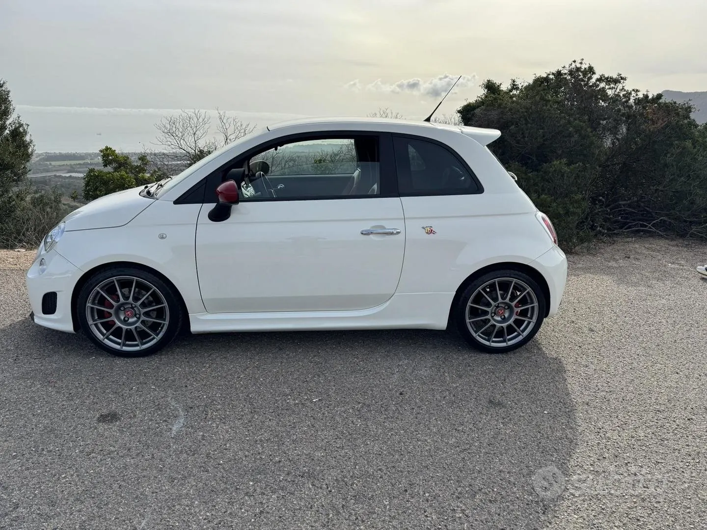 Abarth Esseesse 2012 photo 2