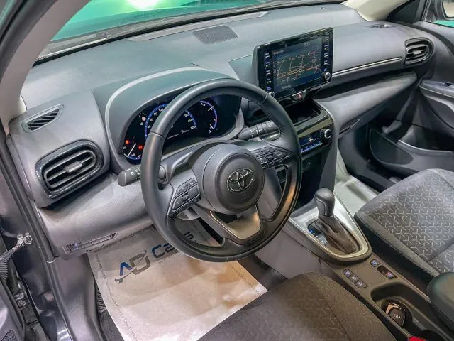Toyota Yaris Cross 2023 photo 4