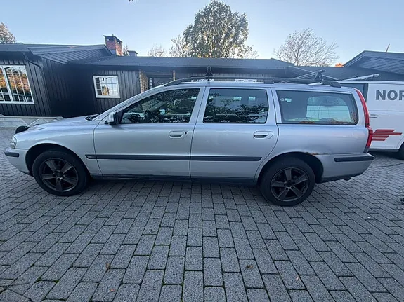 Volvo V70 2001 photo 5