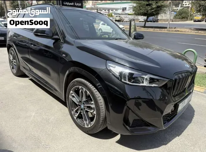 BMW Ix1 2024 photo 4