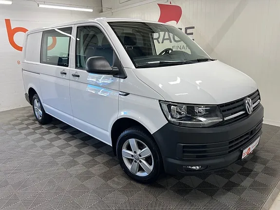 Volkswagen Transporter 2018 photo 2