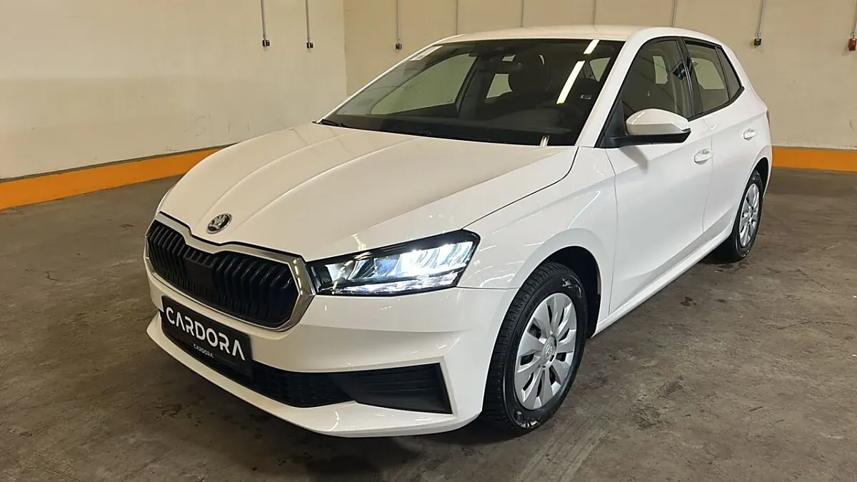 Skoda Fabia 2022 photo 2