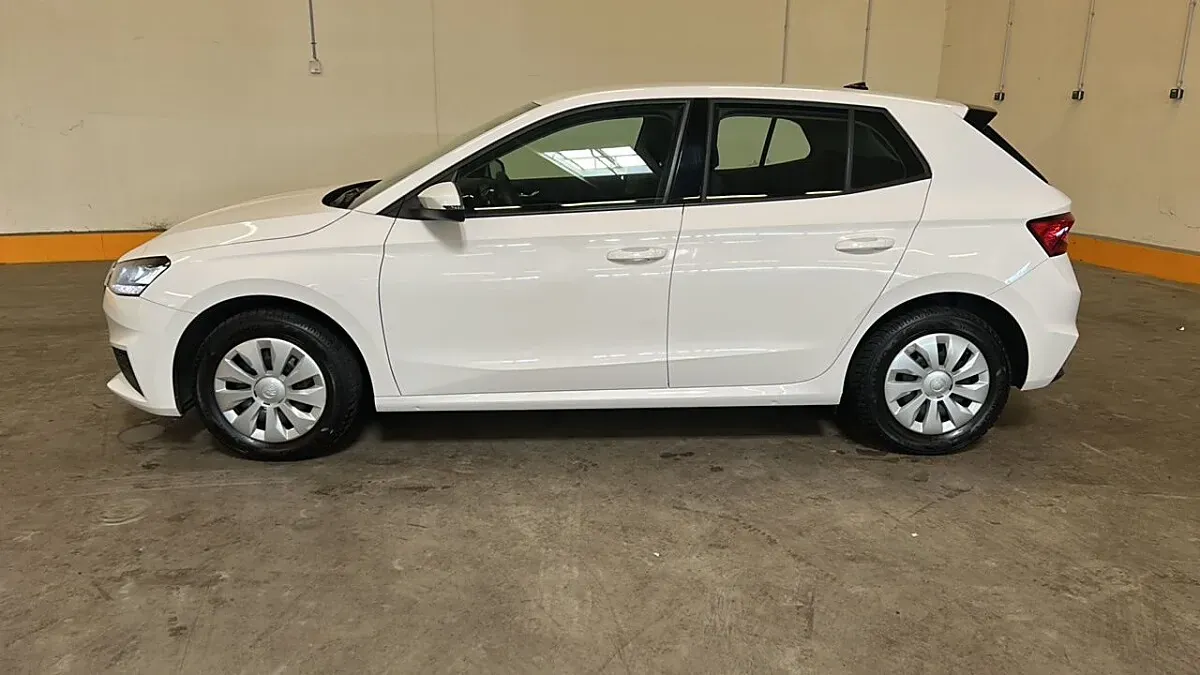Skoda Fabia 2022 photo 3