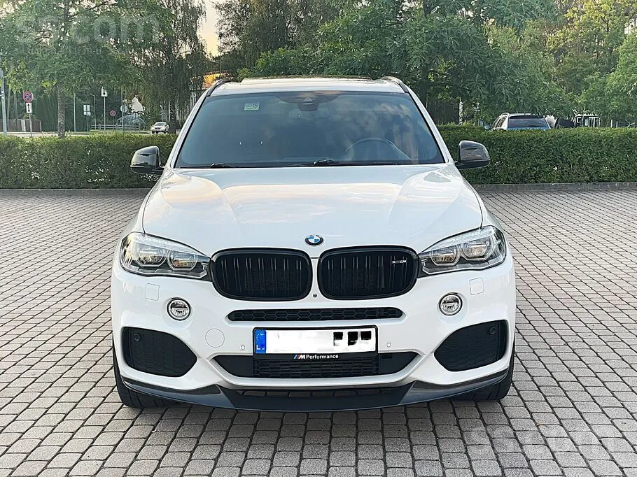BMW X5 2015 photo 3