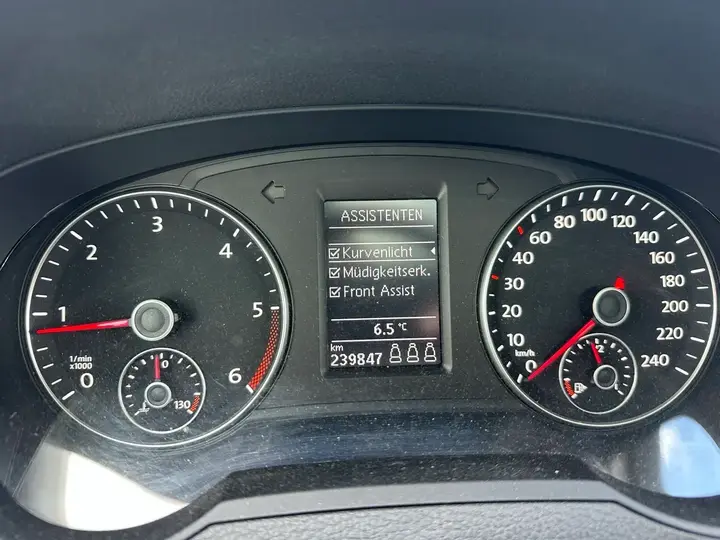 Volkswagen Sharan 2016 photo 3