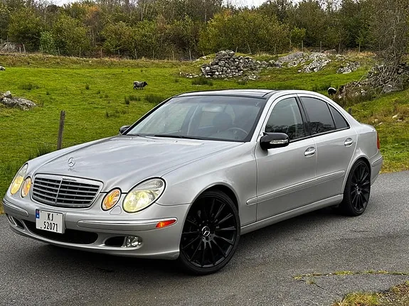 Mercedes-Benz E500 2003 photo 3