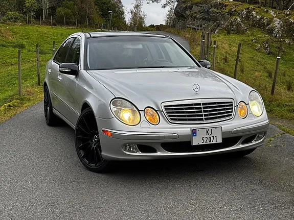 Mercedes-Benz E500