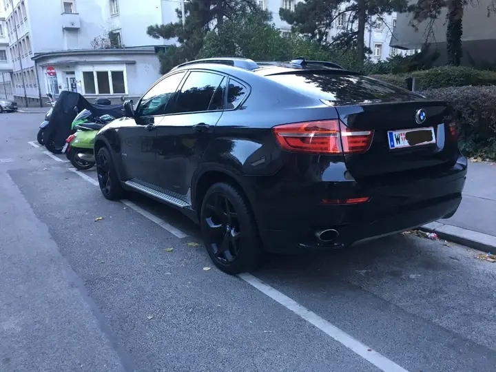 BMW X6 2013 photo 2