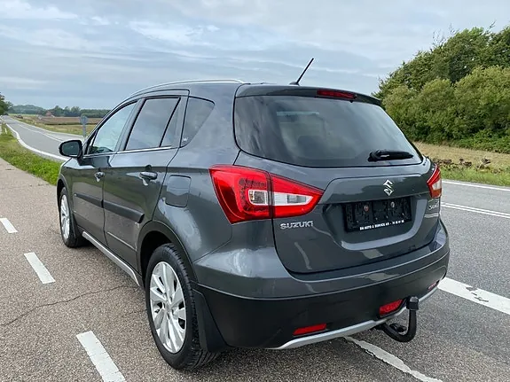 Suzuki S-Cross 2019 photo 3