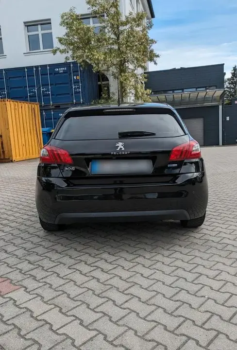 Peugeot 308