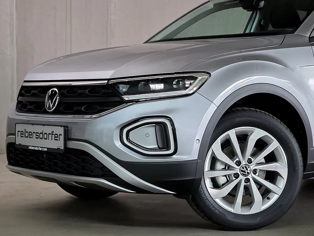 Volkswagen T-Roc 2026 photo 2