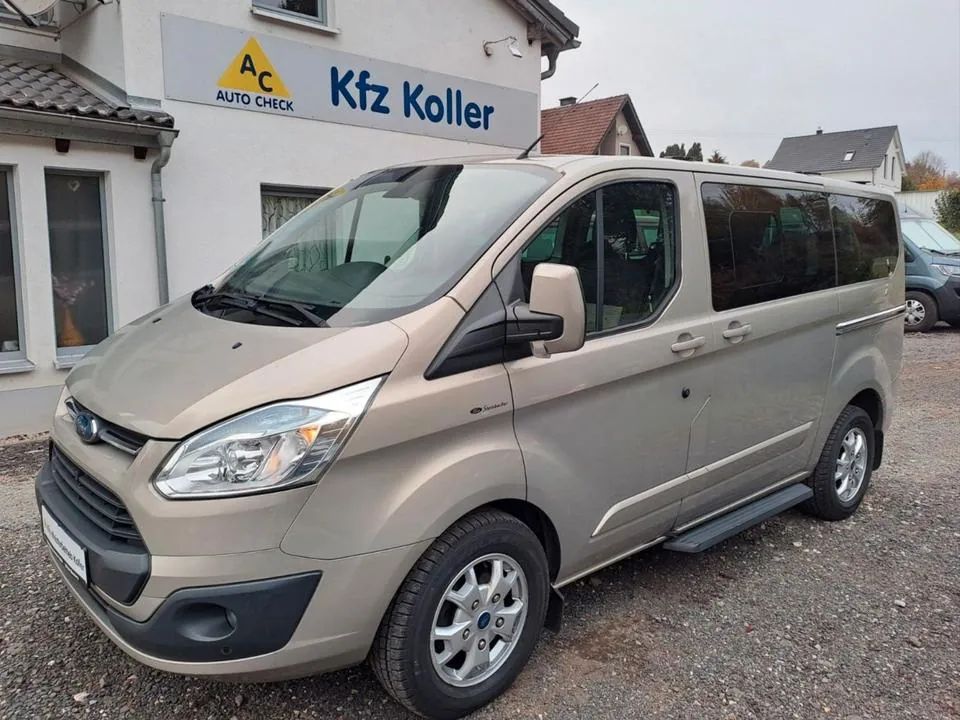 Ford Tourneo Custom