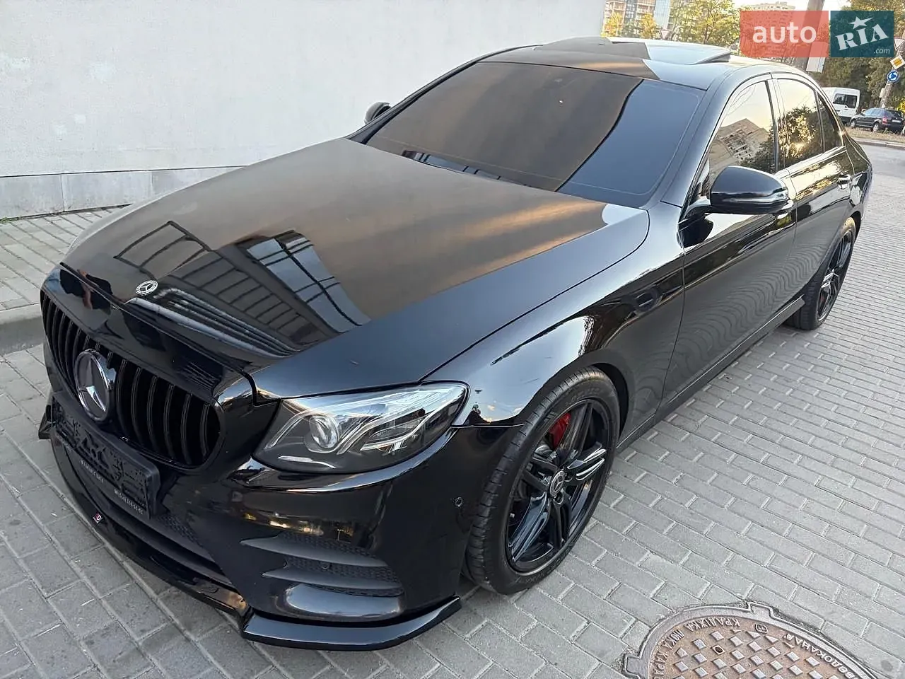 Mercedes-Benz E-Class 2018 photo 4