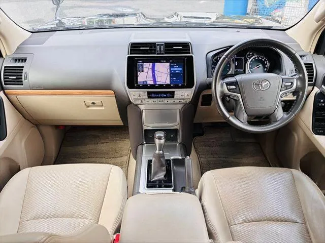 Toyota Land Cruiser Prado 2019 photo 3