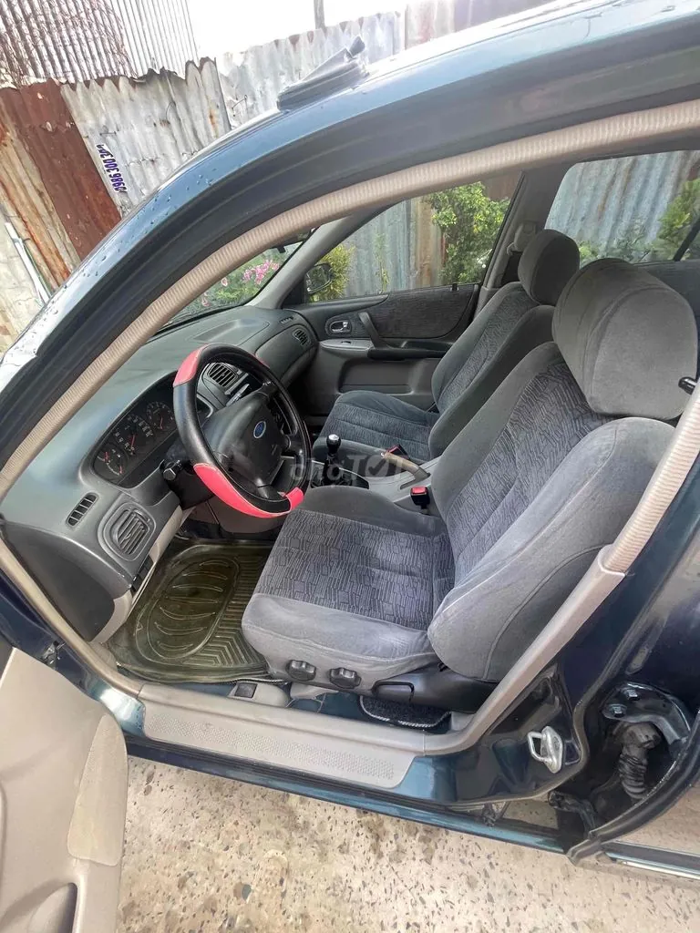 Ford Laser 2002 photo 5