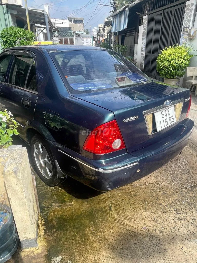 Ford Laser 2002 photo 3