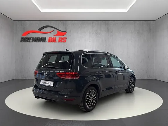 Volkswagen Touran 2022 photo 5