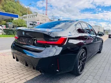 BMW 3 Series 2023 photo 3