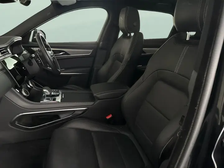 Jaguar F-Pace 2023 photo 4