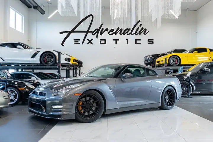Nissan Gt-R
