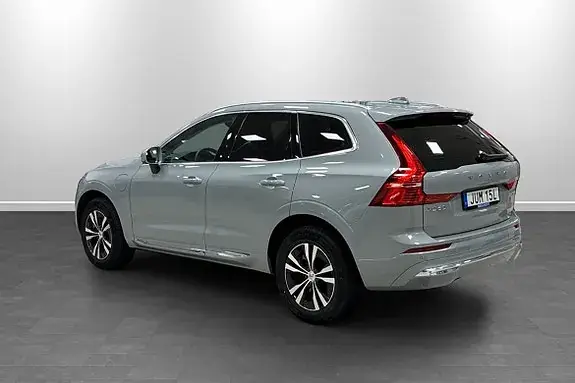 Volvo Xc60 2025 photo 2