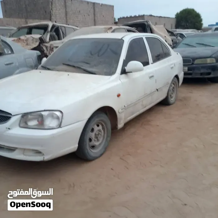 Hyundai Verna 2011 photo 5