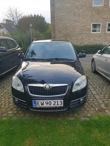 Skoda Fabia 2008 photo 3