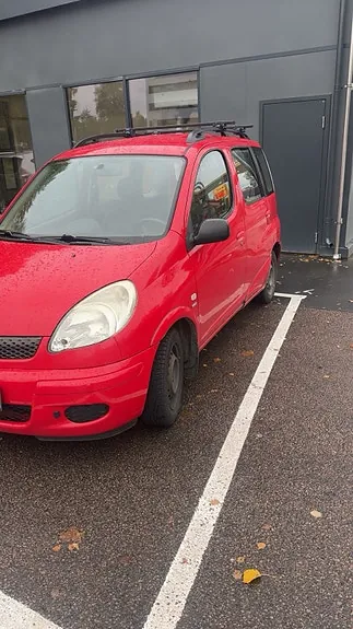 Toyota Yaris Verso 2002 photo 3
