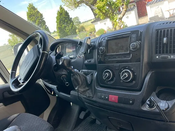 Peugeot Boxer 330 2016 photo 4
