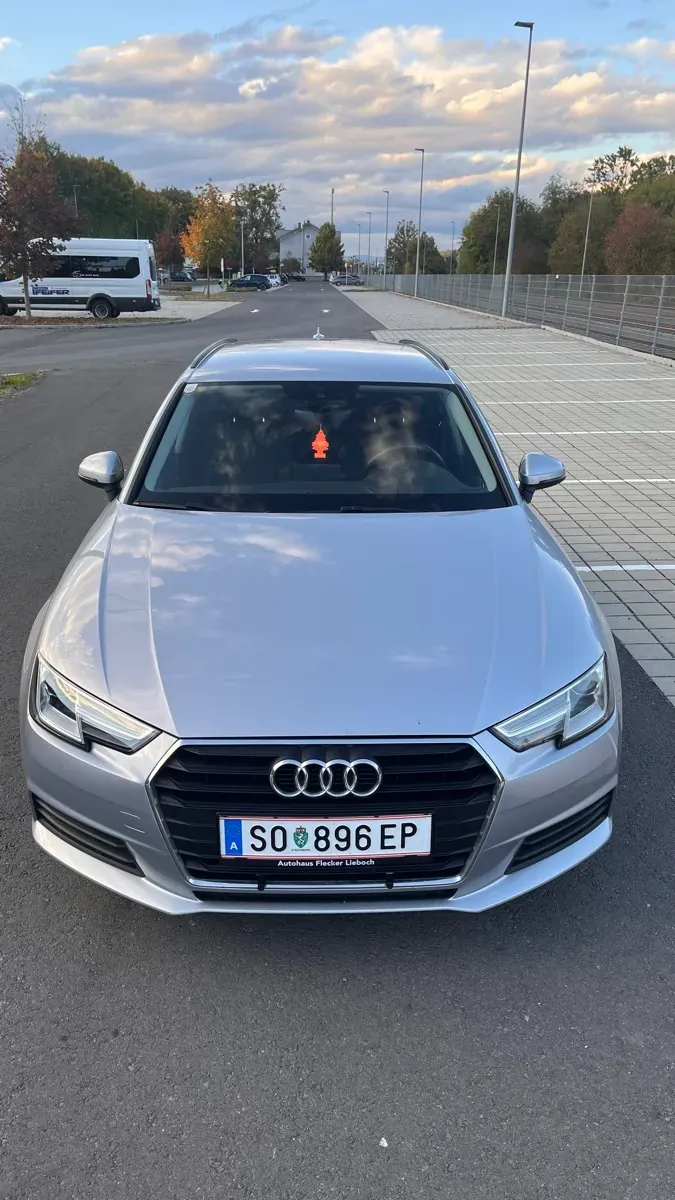 Audi A4 Avant 2016 photo 2