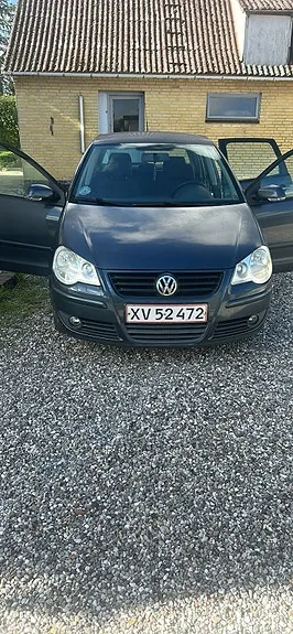 Volkswagen Polo 2005 photo 2