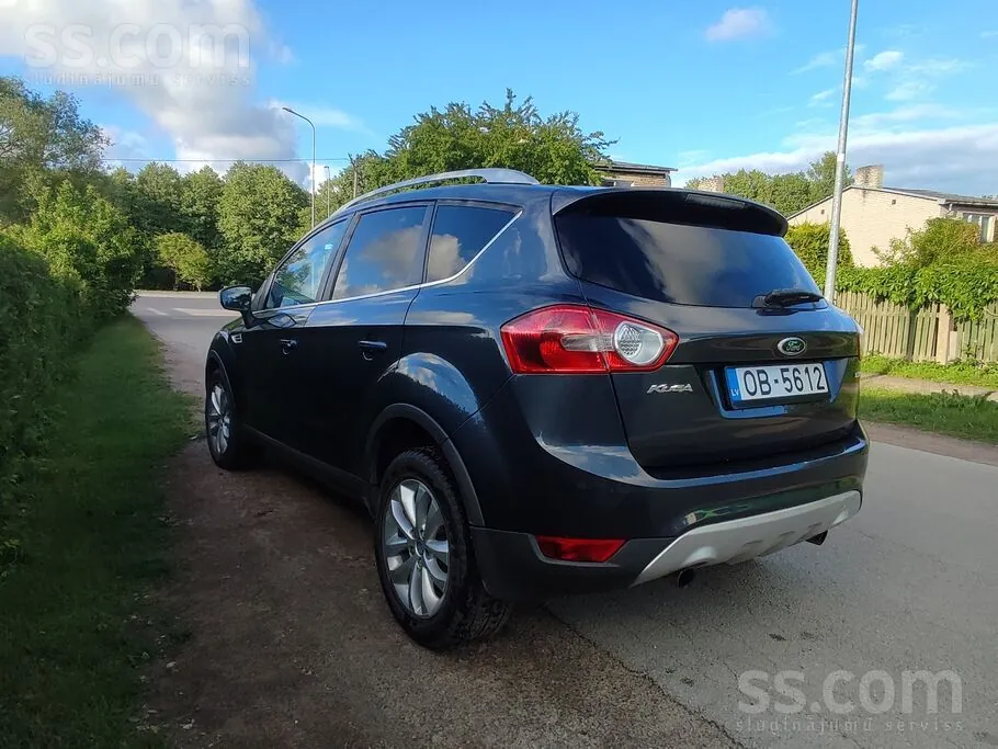 Ford Kuga 2010 photo 3