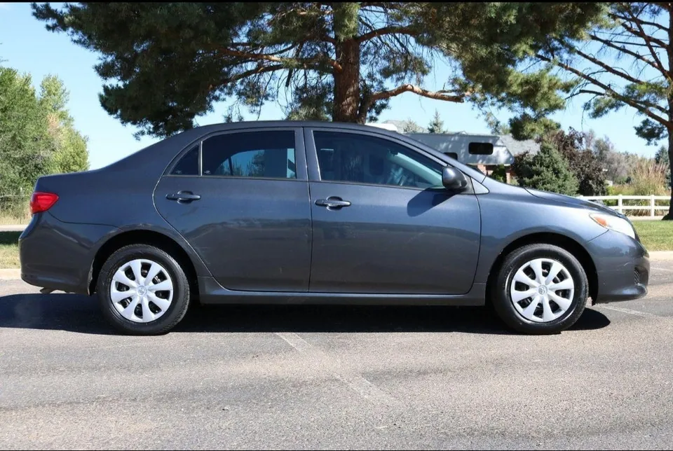 Toyota Corolla 2010 photo 2
