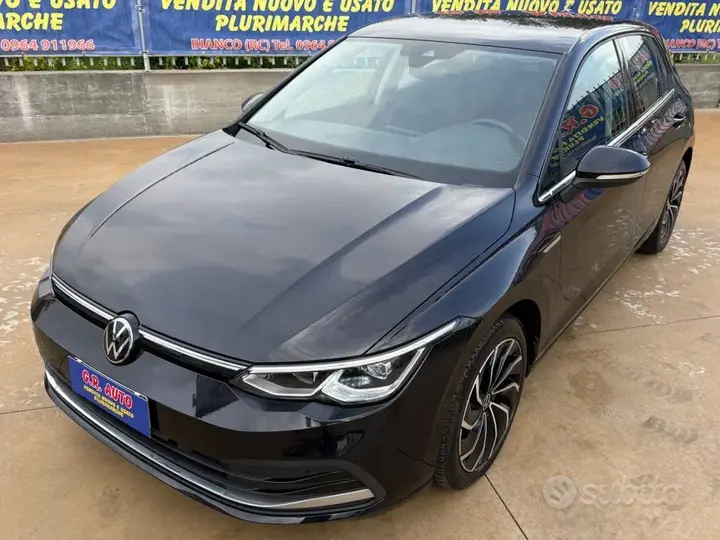 Volkswagen Golf 2022 photo 3
