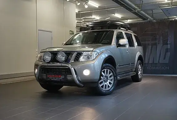 Nissan Pathfinder 2013 photo 3