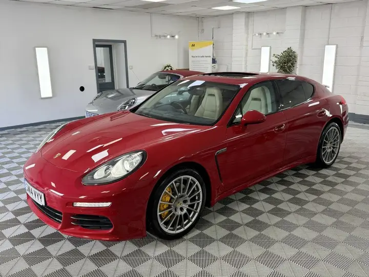 Porsche Panamera 2014 photo 5