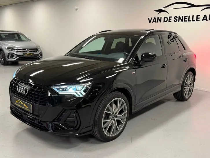 Audi Q3 2019 photo 3