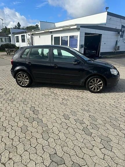 Volkswagen Polo 2005 photo 3
