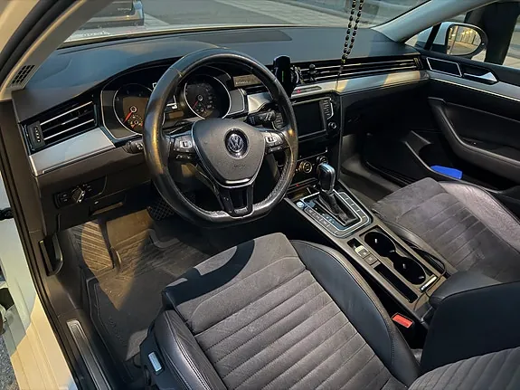 Volkswagen Passat 2016 photo 3