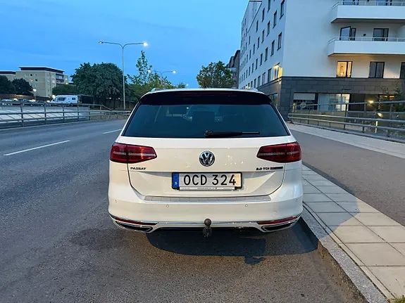 Volkswagen Passat 2016 photo 2