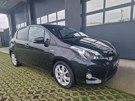 Toyota Yaris 2014 photo 5