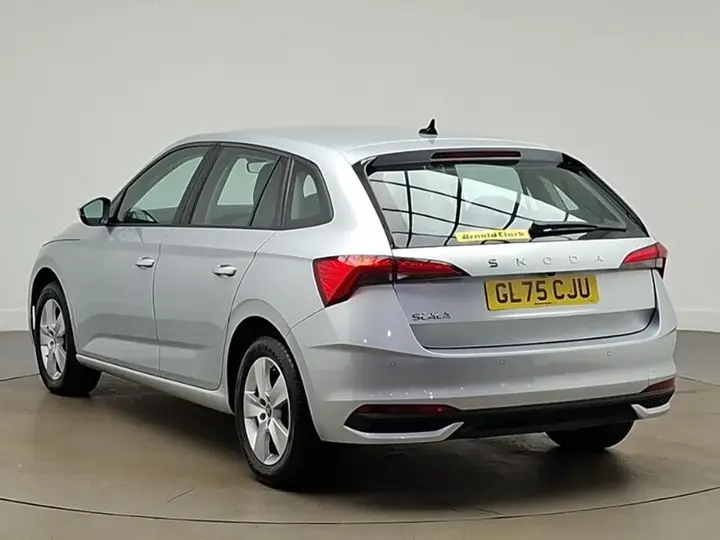 Skoda Scala 2025 photo 2