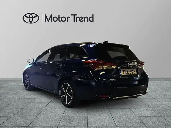 Toyota Auris 2017 photo 3