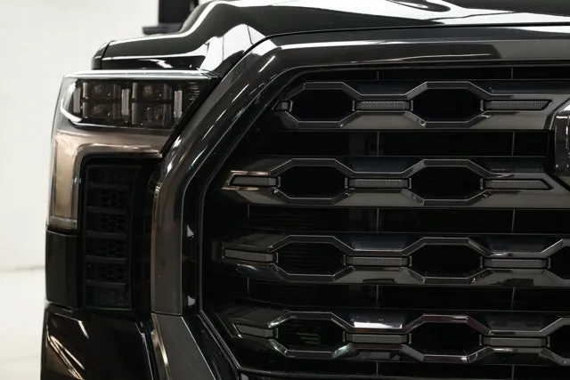 Toyota Tundra 2022 photo 3