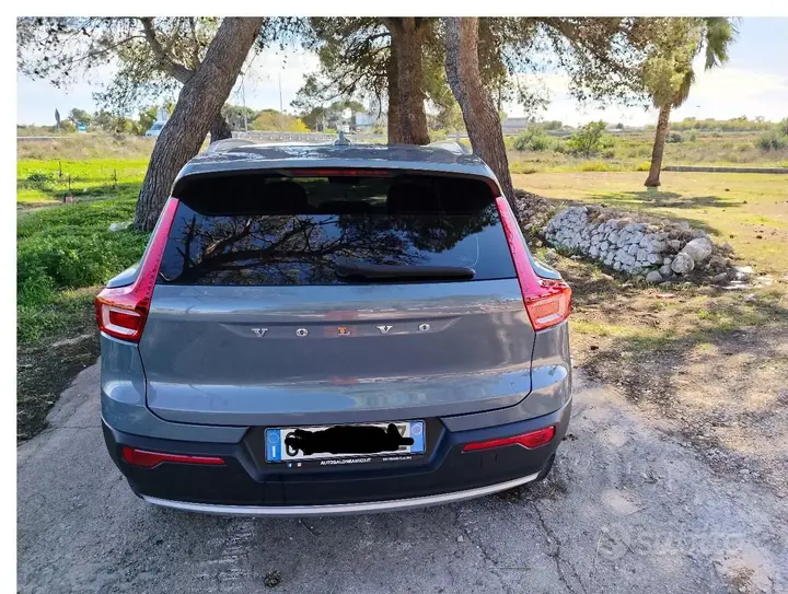 Volvo Xc40 2020 photo 2