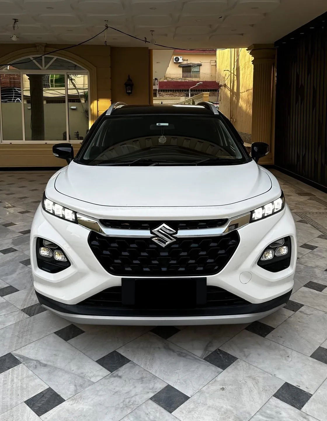 Suzuki Fronx