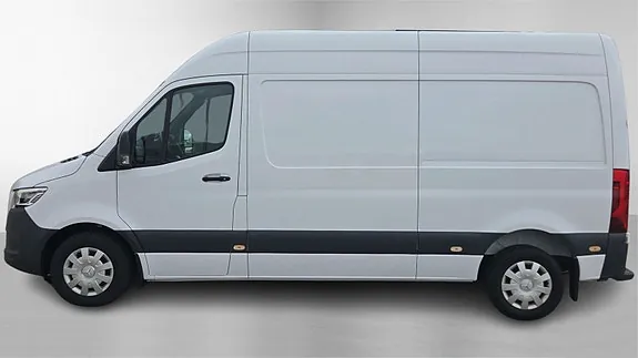 Mercedes-Benz Sprinter 215 2023 photo 5