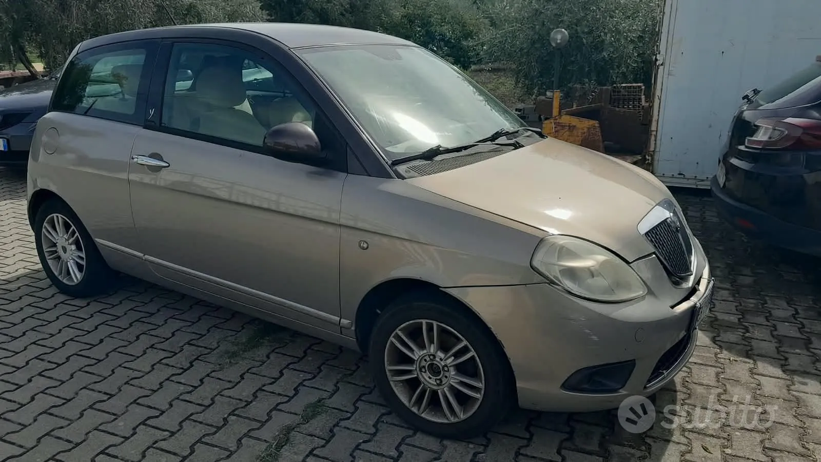 Lancia Ypsilon 2010 photo 2