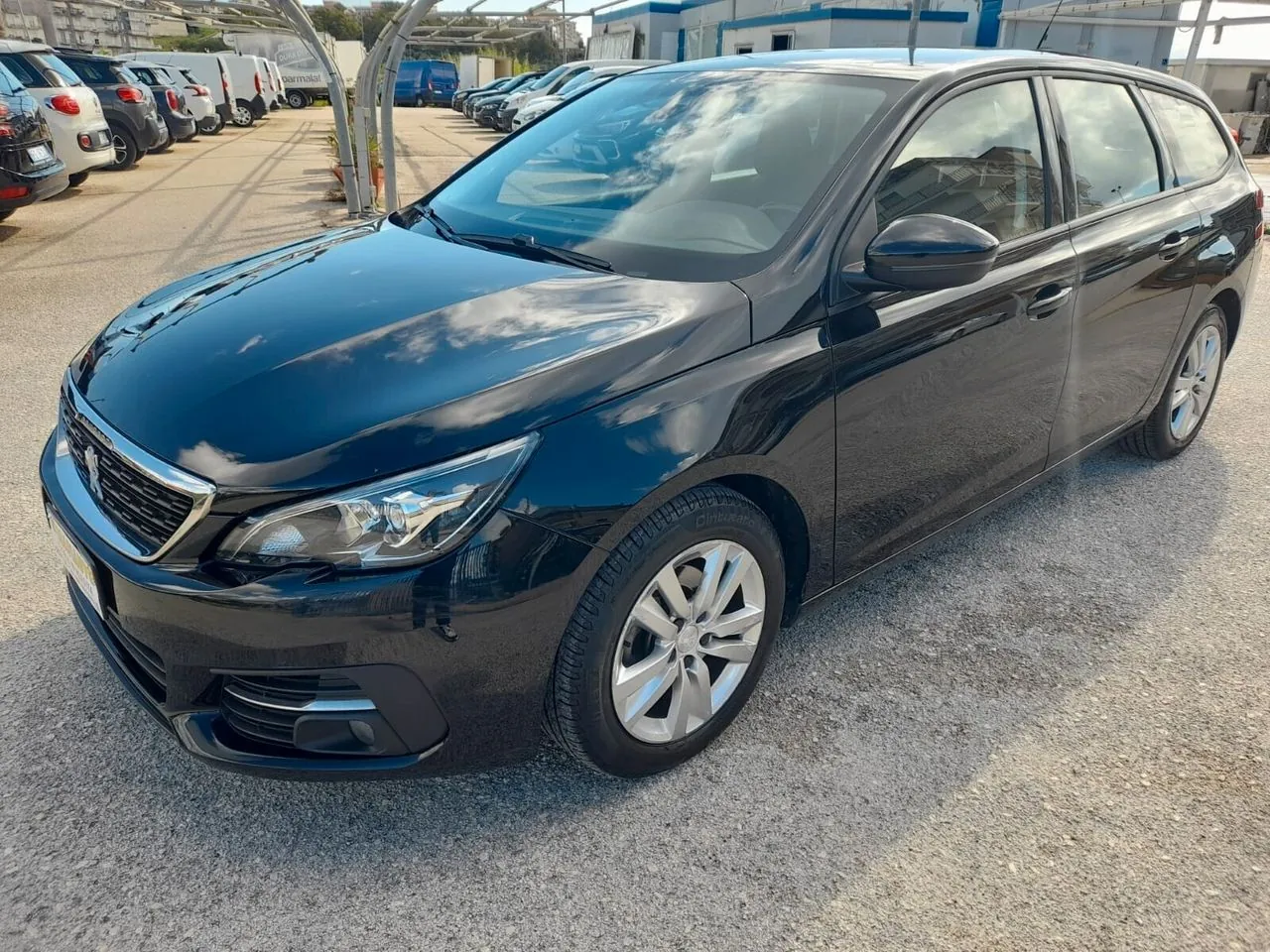 Peugeot 308 2020 photo 3